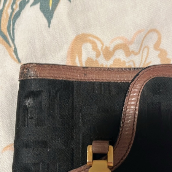 Vintage Fendi planner wallet - Picture 11 of 12